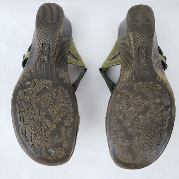 Axxiom olive green wedge vegan sandals size 6 1/2 - Picture 6 of 7